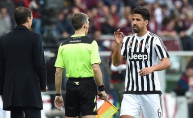 Juventusi apelon dënimin e Khediras