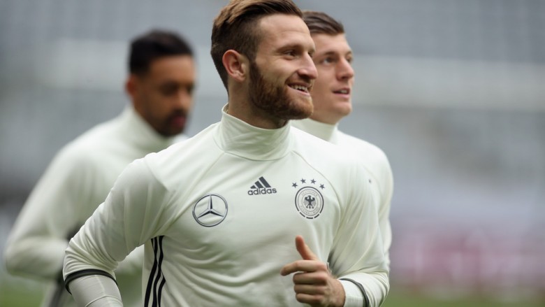 Shodran Mustafi kështu e komenton paraqitjen e Shqipërisë