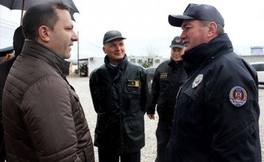 Kryeministri sllovak, Robert Fico, viziton kufirin jugor të Maqedonisë