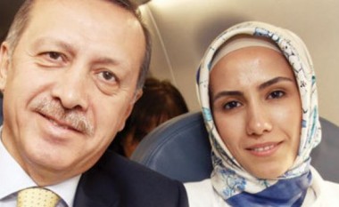 Anulohet fejesa e vajzës së Erdogan, për shkak të babait të dhëndrit
