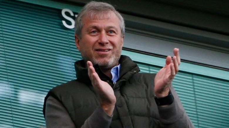 Abramovich i njofton lojtarët me trajnerin e ri