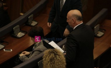 Ali Berisha e zëvendëson Ramush Haradinajn në Kuvend
