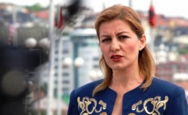 Alma Lama, Hysenit: Suspenduat policët në Prizren pse kryen detyrën si duhet