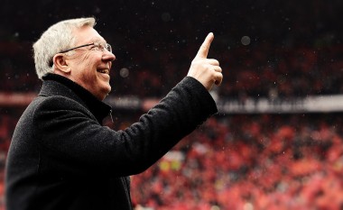 Në Shkup arrin edhe babai i futbollit, Sir Alex Ferguson (Foto)