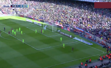 Barca shënon golin e dytë, shikoni pasimin abnormal të Iniestas (Video)