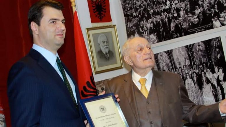 Basha: Zgjedhje të lira, domosdoshmëri që Shqipëria të ecë përpara