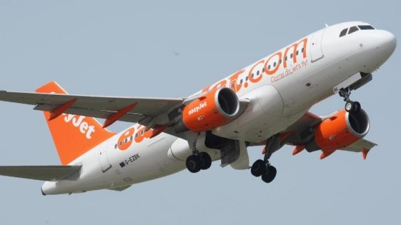 Ministria e infrastrukturës ia huq për “Easy Jet”