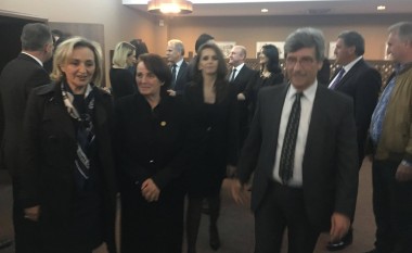 Bashkëshortja e Ibrahim Rugovës, Fana, anëtarësohet në LDK