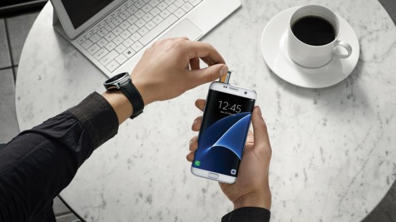 Samsung: 10 milionë para-porosi për Galaxy S7 dhe Galaxy S7 edge