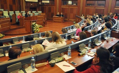 D4D publikon totalin e votave të grave kandidate për deputete ndër vite