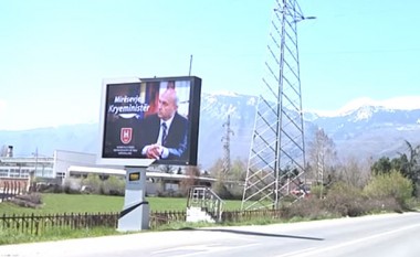 Vizita e Mustafës në Dukagjin (Video)