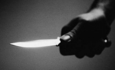 Në Obiliq, për shkak të borxhit sulmohen me thikë dy persona