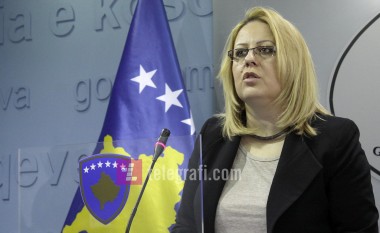 Ish-ministrja e LDK-së paralajmëron zgjedhje në shtator