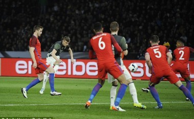 Kroos shënon supergol kundër Anglisë (Video)