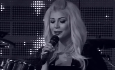 Luana këndon live, shokon me performancën e saj (Video)