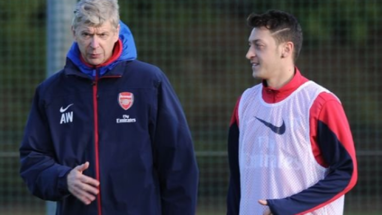 Ozil kërkon të largohet prej Arsenalit