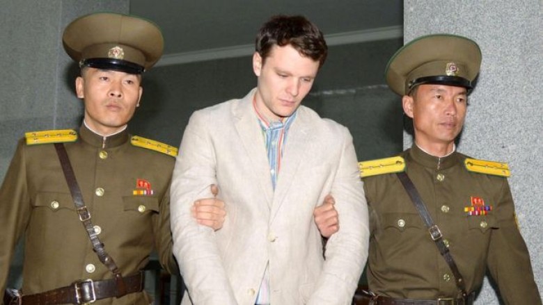 Dënohet studenti amerikan në Korenë Veriore