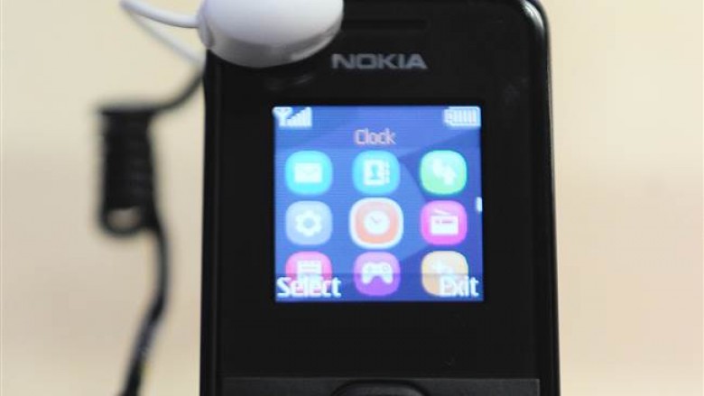 Telefoni i preferuar i ISIS-it është “Nokia 105” – ja arsyeja! (Foto)