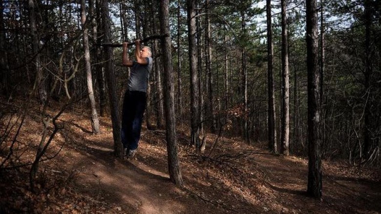 Thaçi mbledh kondicion fizik në Gërmi (Foto)