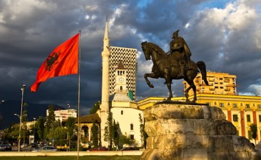 Historia e panjohur Therandës, Tiranës së sotme (Video)