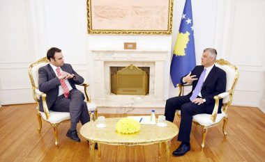 Thaçi dhe ambasadori britanik bisedojnë për zhvillimet në Kosovë
