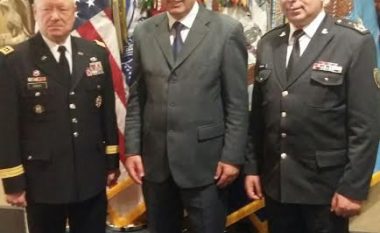 Ministri dhe komandanti i FSK-së takohen në Pentagon me gjeneralin Grass