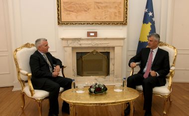 Thaçi priti ambasadorin e Shqipërisë, Minxhozi
