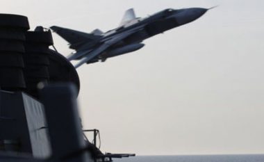 Kerry: Mund t’i rrëzonim avionët rusë