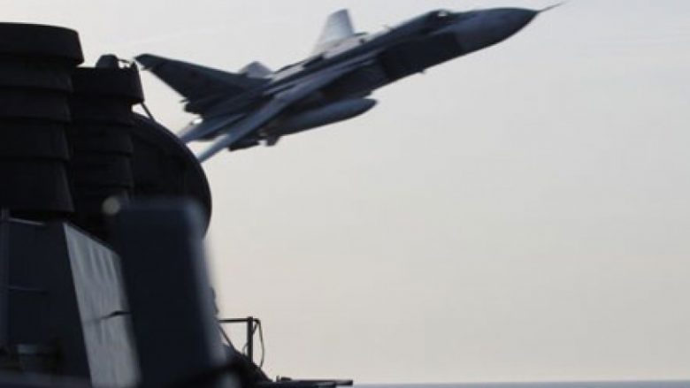 Kerry: Mund t’i rrëzonim avionët rusë
