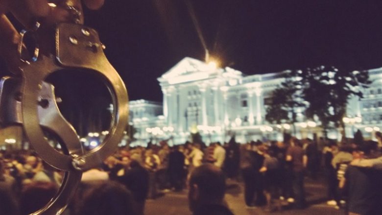 Protestat në Shkup, minut pas minute (Foto/Video live)