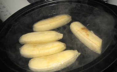 Nuk mund të besoni se çfarë sëmundje shëron banania e vluar