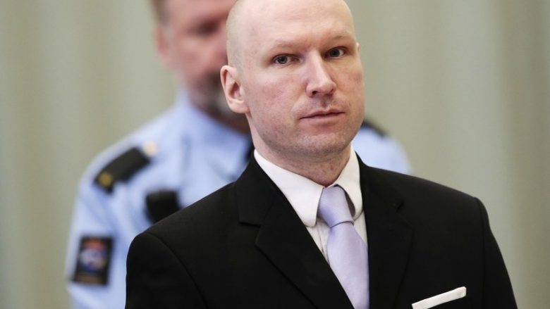 Andres Breivik fiton rastin kundër Norvegjisë për shkak të “trajtimit çnjerëzor”