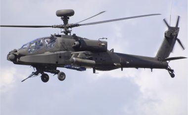 Helikopterët Apache për herë të parë në Irak