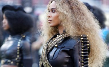 Pos tradhtisë së Jay Z, albumi i ri i Beyonce flet për vuajtjet e femrave me ngjyrë (Video)