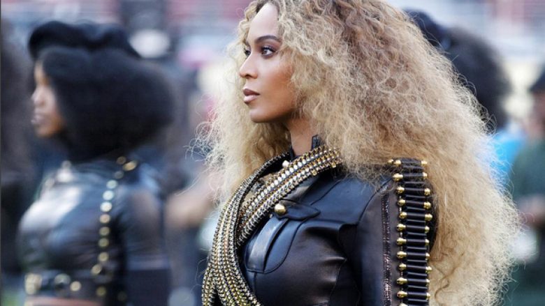 Beyonce reagon për skandalin e “Lemonade”