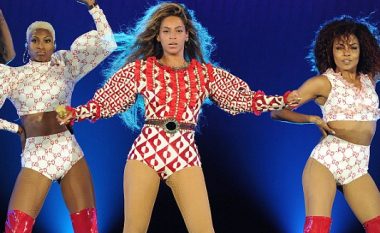 Beyonce mahnit me dukjen (Foto)