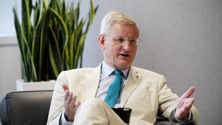 Carl Bildt: Situata në Maqedoni është shqetësuese