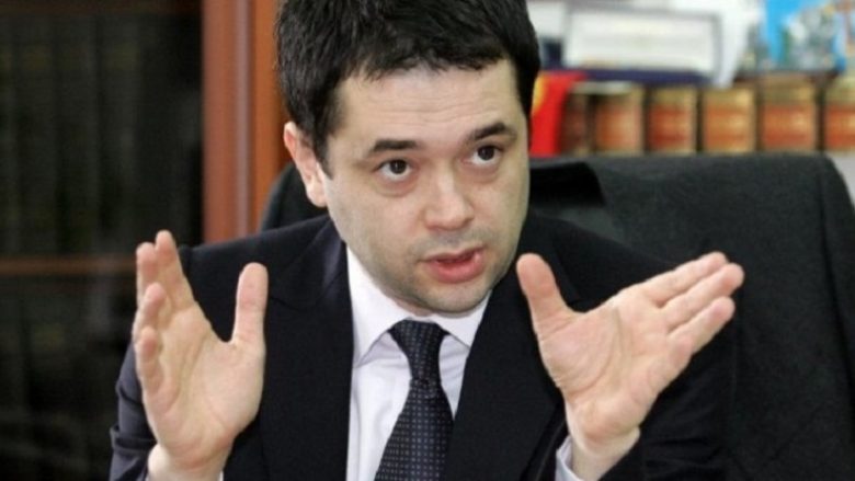 Petrovski: Mickoski mos e përdor partinë për të kërkuar amnisti