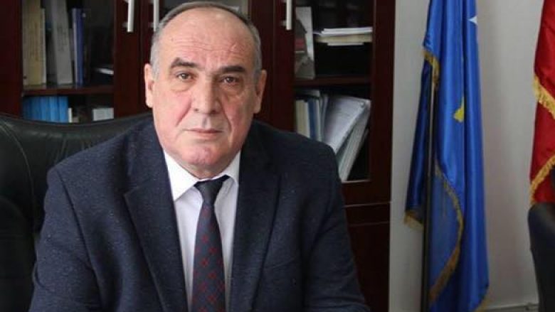 Mungon prokurori, dështon gjykimi për konflikt interesi ndaj kryetarit të Istogut, Haki Rugova