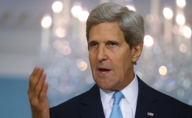 Kerry: nuk ka asnjë mënyrë për t’i dhënë fund luftës siriane me Asadin ende në krye