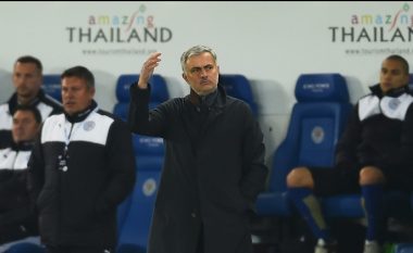 PSG ndërron mendje, e do Mourinhon për trajner