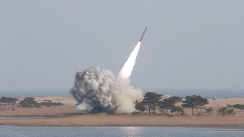 SHBA: Koreja e Veriut, ngecje me programin e raketave balistike
