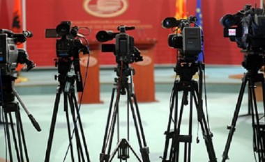 Deputetët do ta shqyrtojnë propozimin e SHGM-së për reforma në mediume