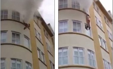 Ky është momenti kur një grua me të brendshme kërcen nga kati i tretë i ndërtesës që po digjej (Foto/Video)