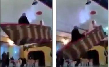 Nusja dhe dhëndri futen në restorant me barkë, por shikoni çfarë ndodhë (Foto/Video)