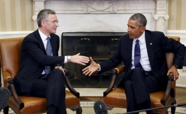 Obama dhe shefi i NATO-s diskutojnë luftimin e ISIS-it