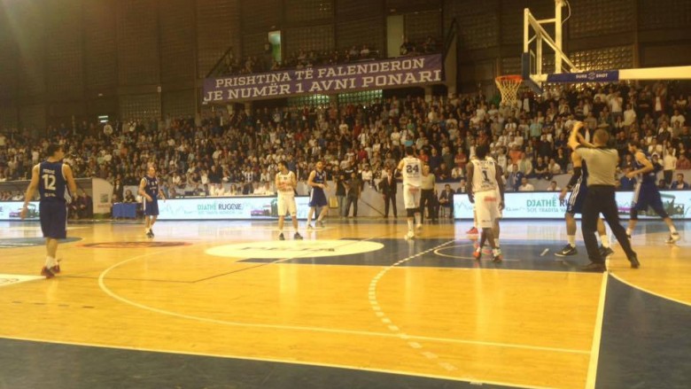 Prishtina hap të madh drejt trofeut