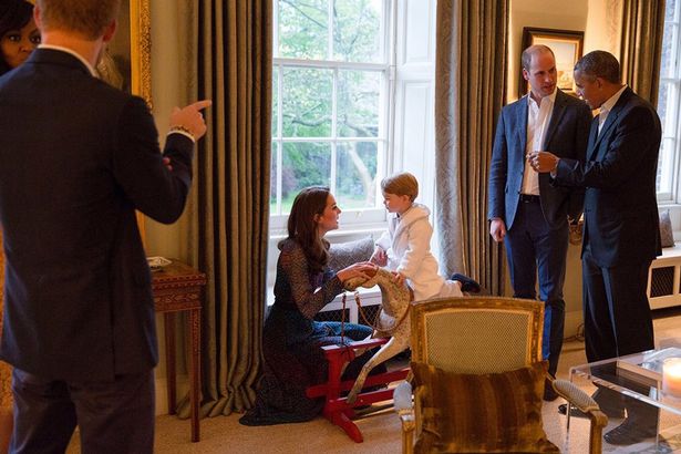 Prince-George-meets-the-Obamas
