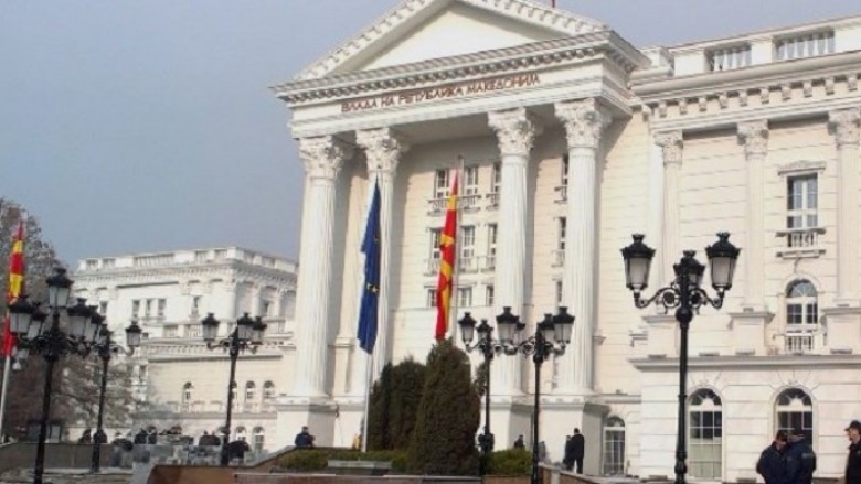 A do të ketë Qeveri pa parti shqiptare në Maqedoninë e Veriut?