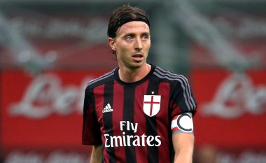 Milanit i lëndohet kapiteni